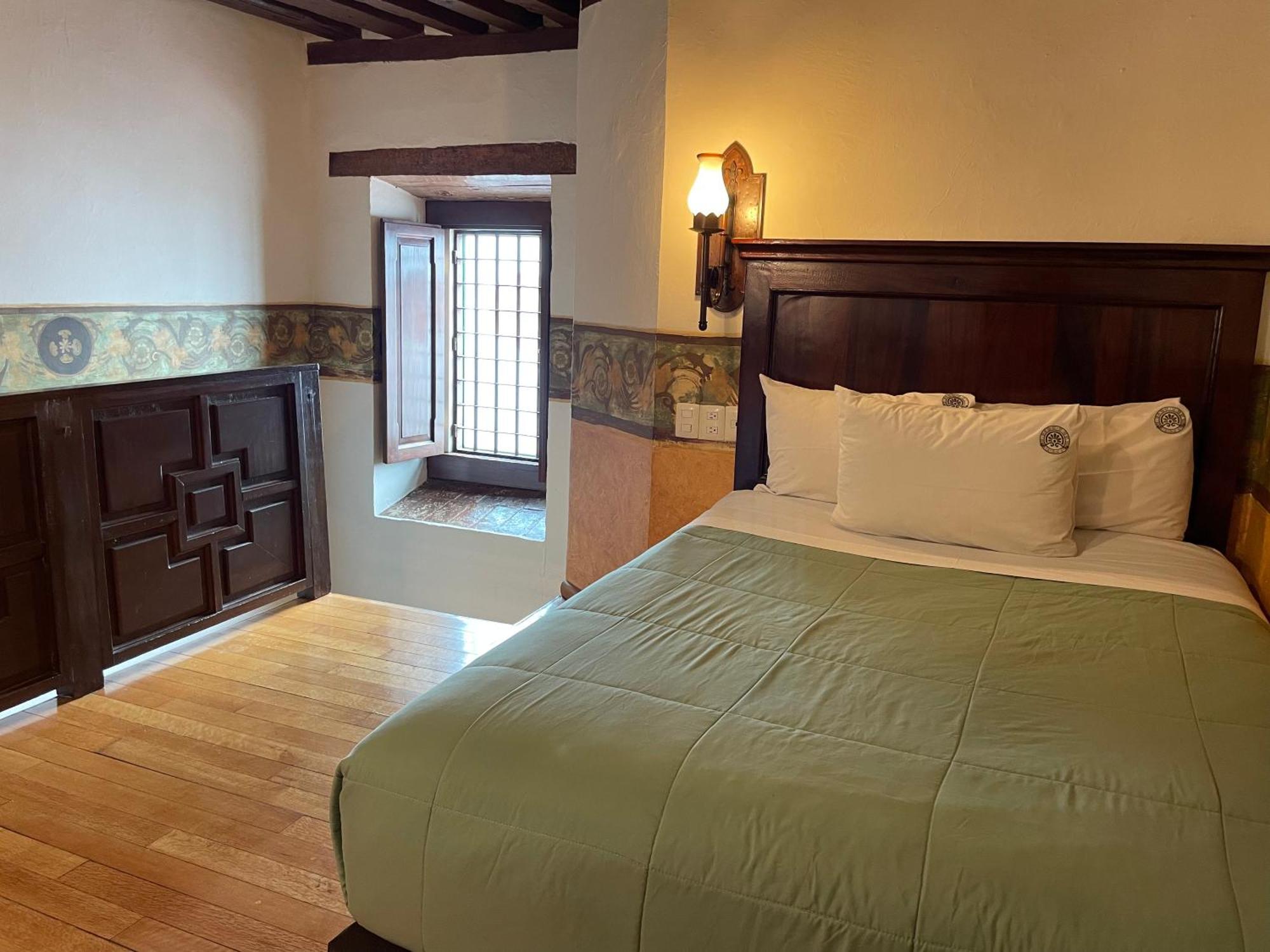 Hotel Historia Morelia Bagian luar foto