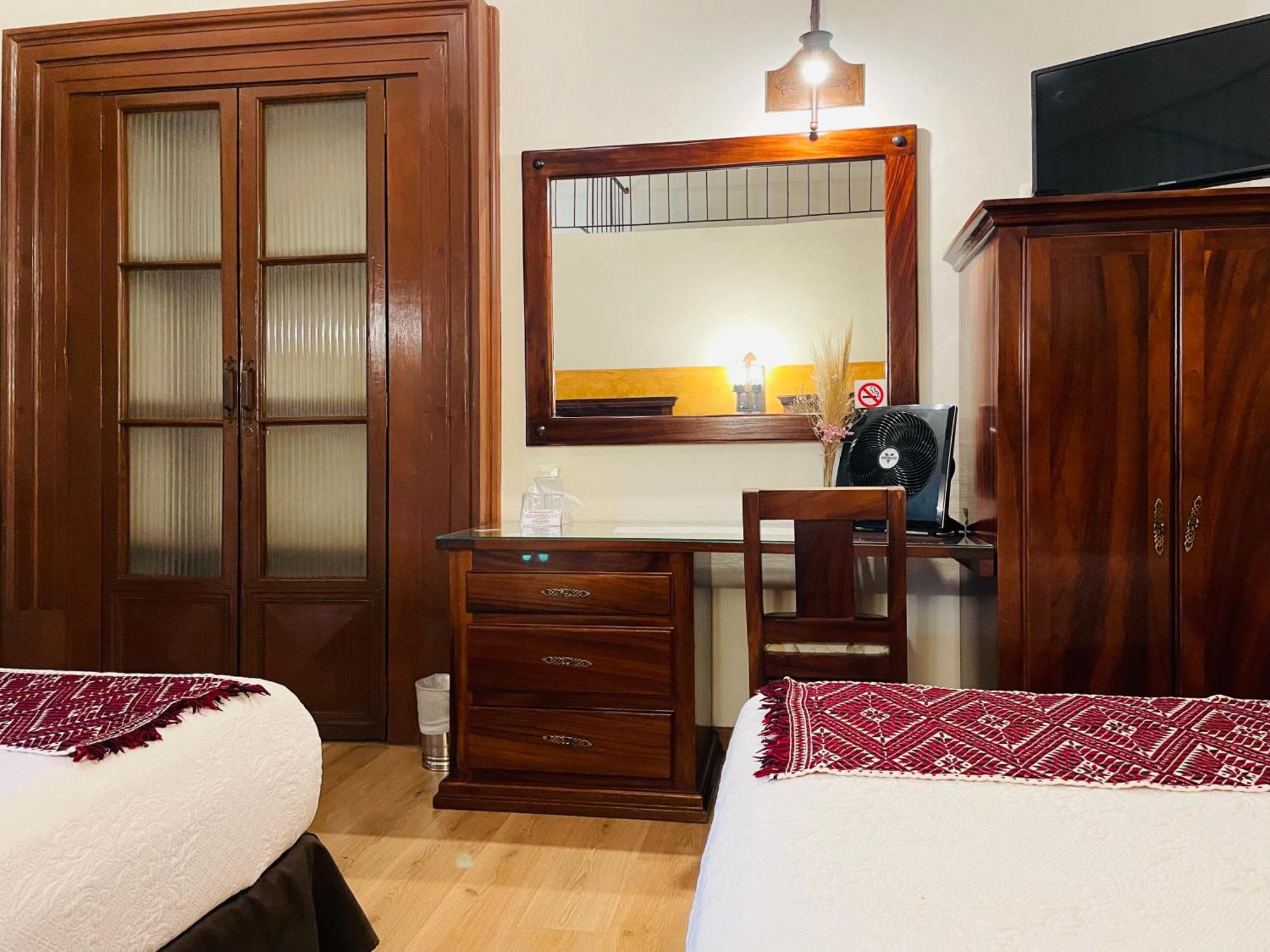 Hotel Historia Morelia Bagian luar foto
